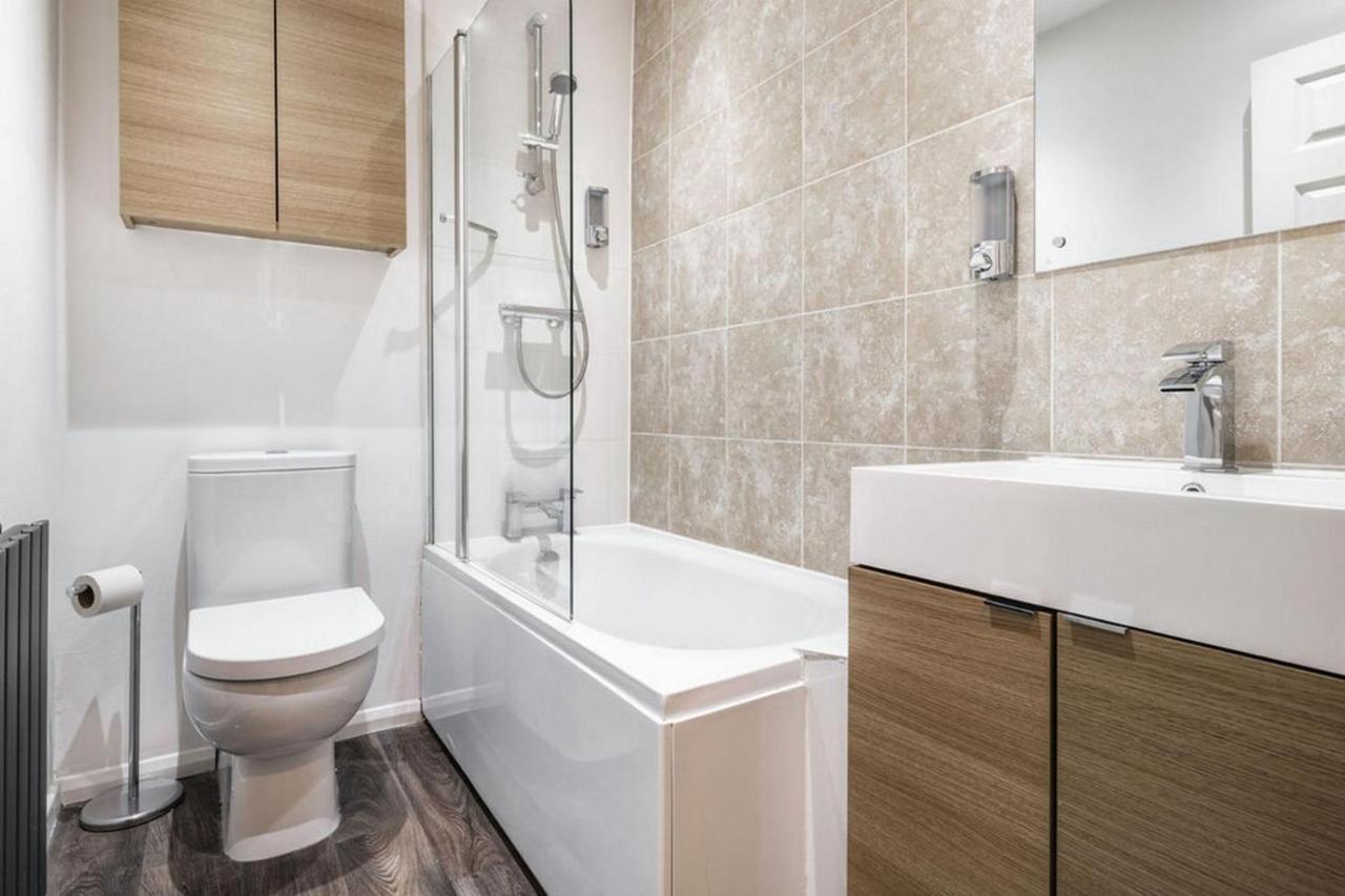 Apartment Beautiful 4bd Family Burley Leeds
