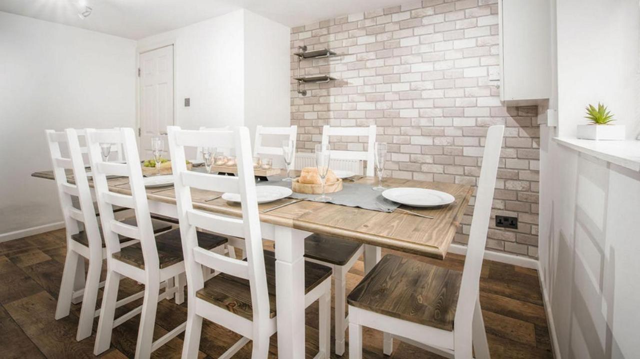 Beautiful 4bd Family Burley Leeds Leeds (West Yorkshire)