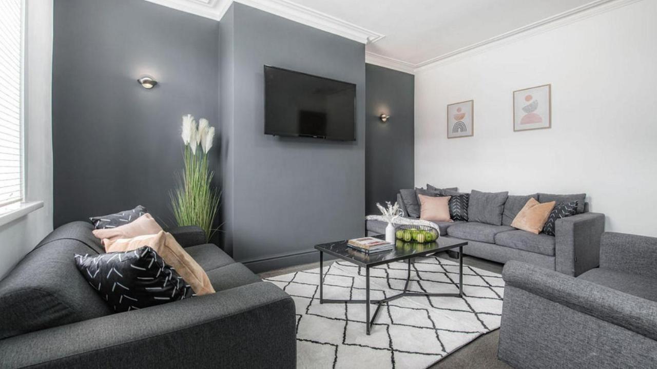 Apartment Beautiful 4bd Family Burley Leeds *
