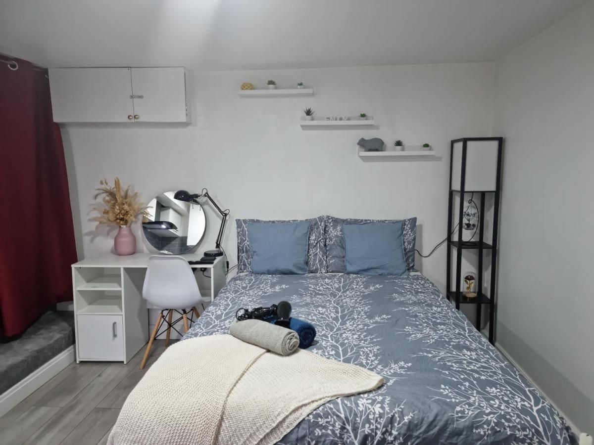 Charming, Cosy Hideaway With Free Wifi, Parking Apartment Leeds (West Yorkshire)