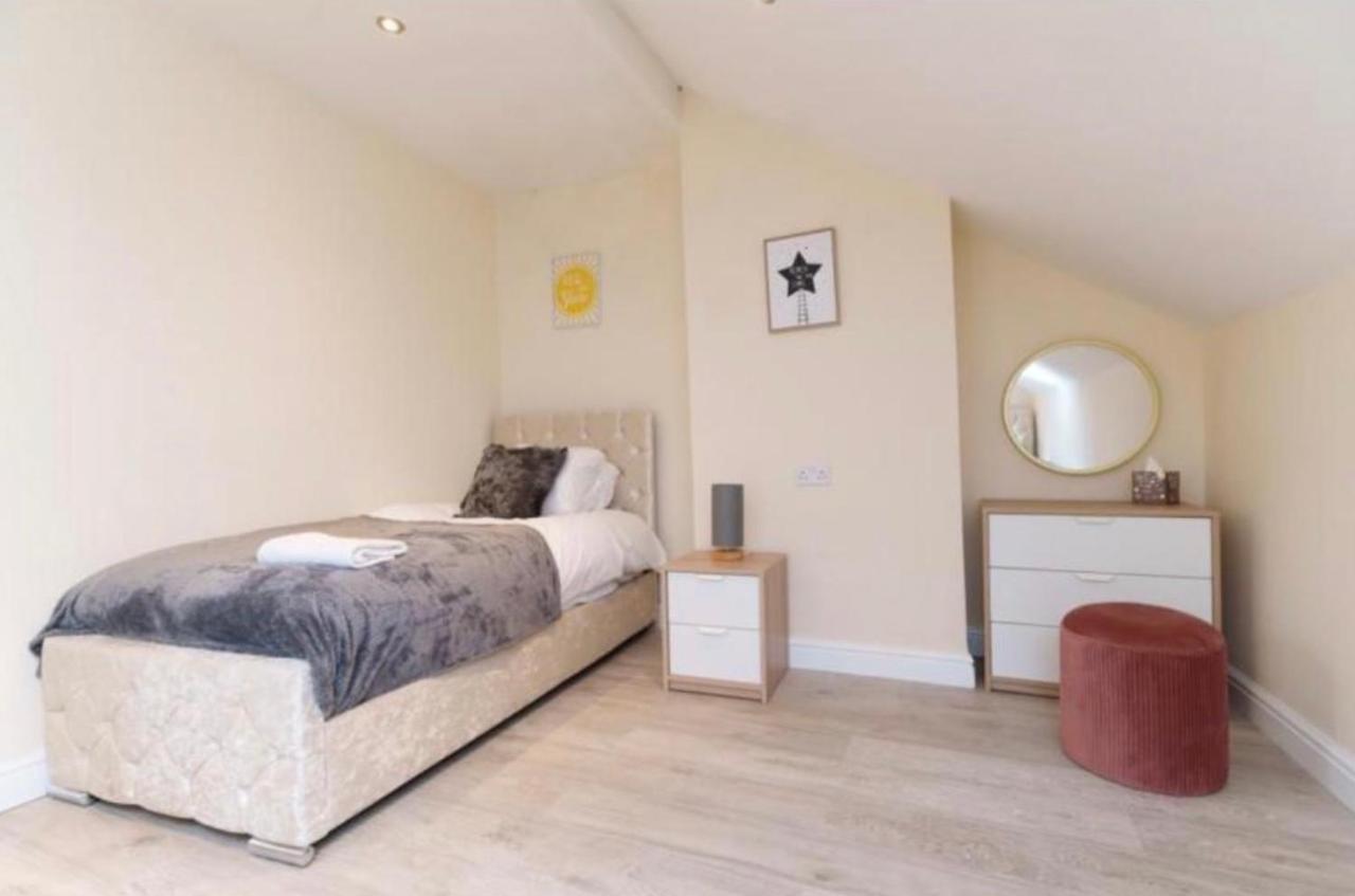 Apartment Dior House Leeds (West Yorkshire)