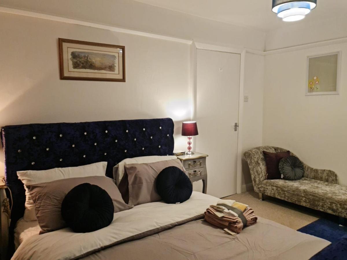 Immaculate 3-bed House In Middleton * Leeds (West Yorkshire)