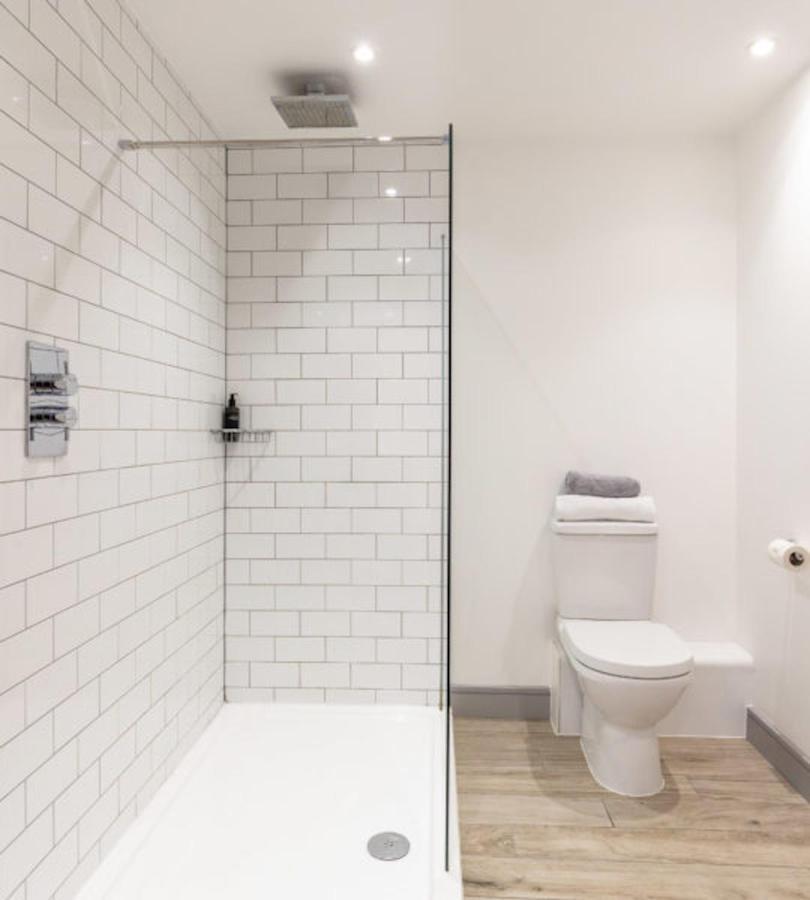 Vibrant Rooms For Students Only, Leeds - Sk * Leeds (West Yorkshire)