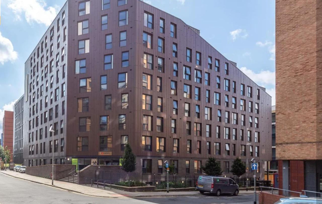 Vibrant Rooms For Students Only, Leeds - Sk Hostel