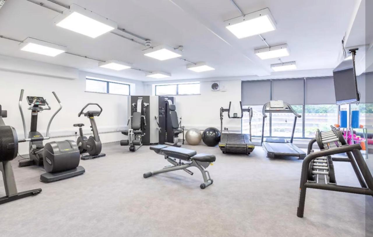 Vibrant Rooms For Students Only, Leeds - Sk Hostel *