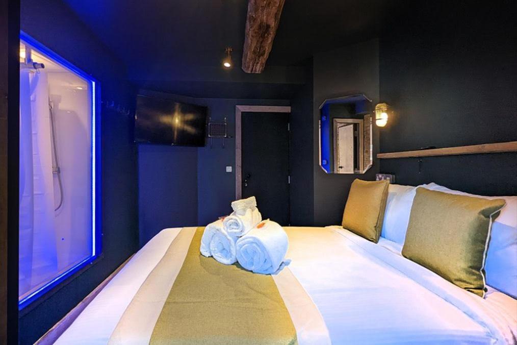 Hotel Briggate 3*