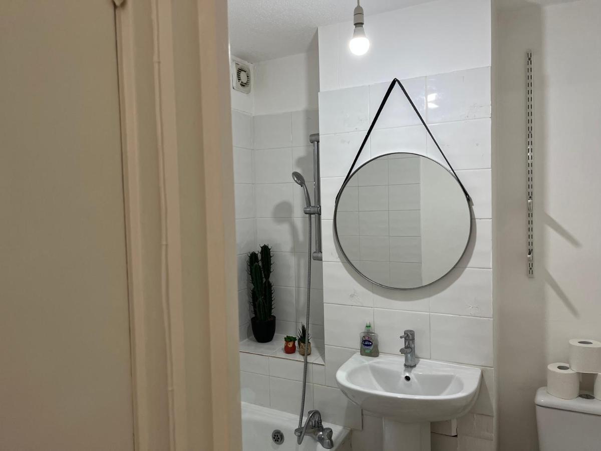 Rosebank House Apartment *