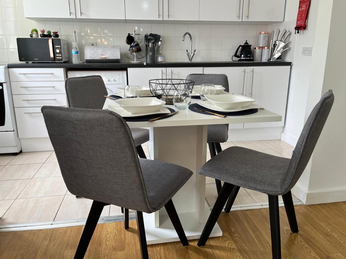 Rosebank House Apartment
