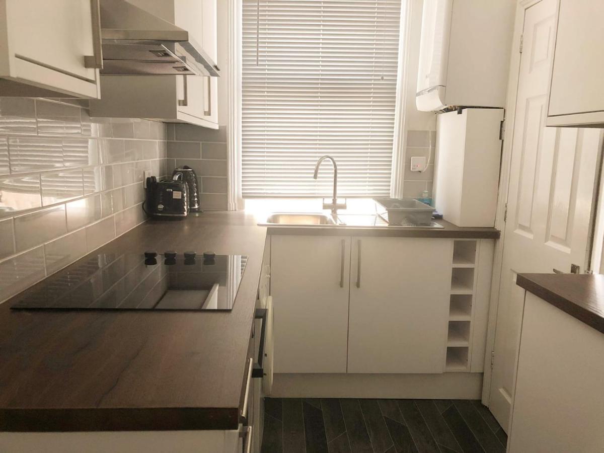 Holiday home Spacious 3 Bedroom House Sleep 6
