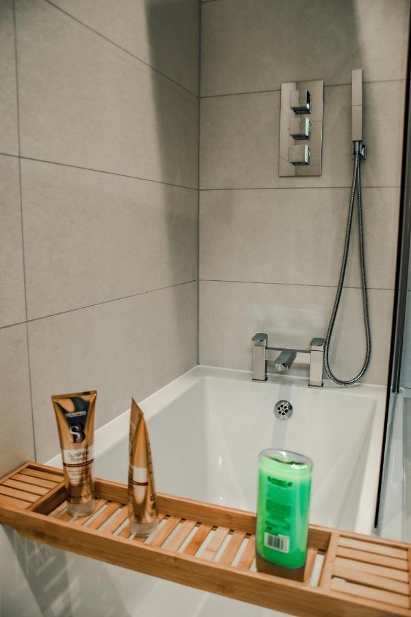 Bv Luxury 3 Bedroom Townhouse At Bed Cliff Oaks