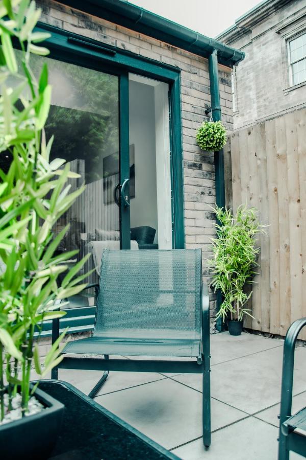 Apartment Bv Luxury 3 Bedroom Townhouse At Bed Cliff Oaks *