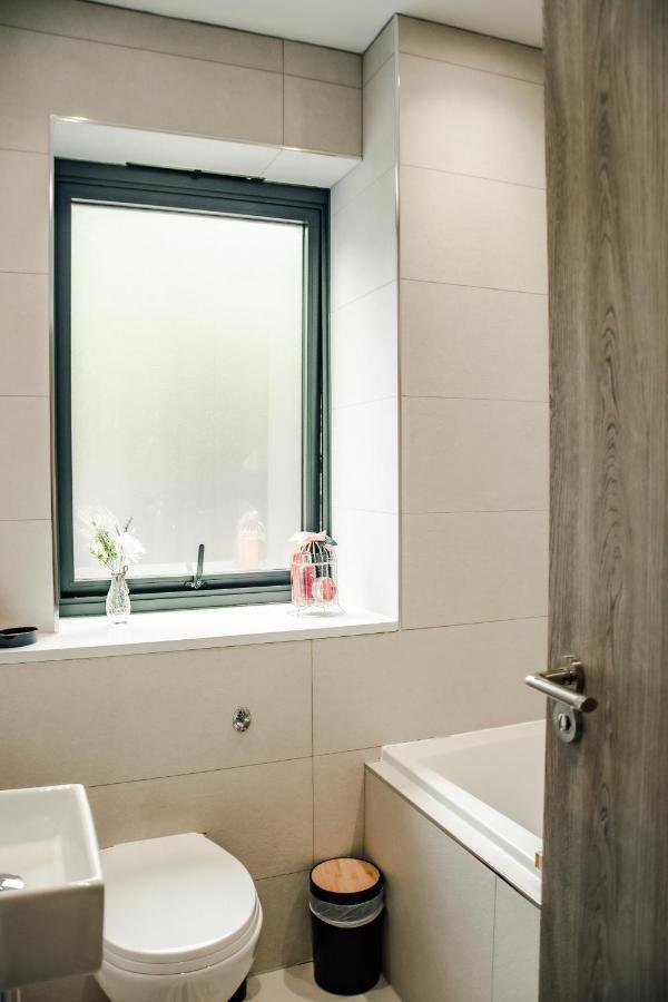 Bv Luxury 3 Bedroom Townhouse At Bed Cliff Oaks