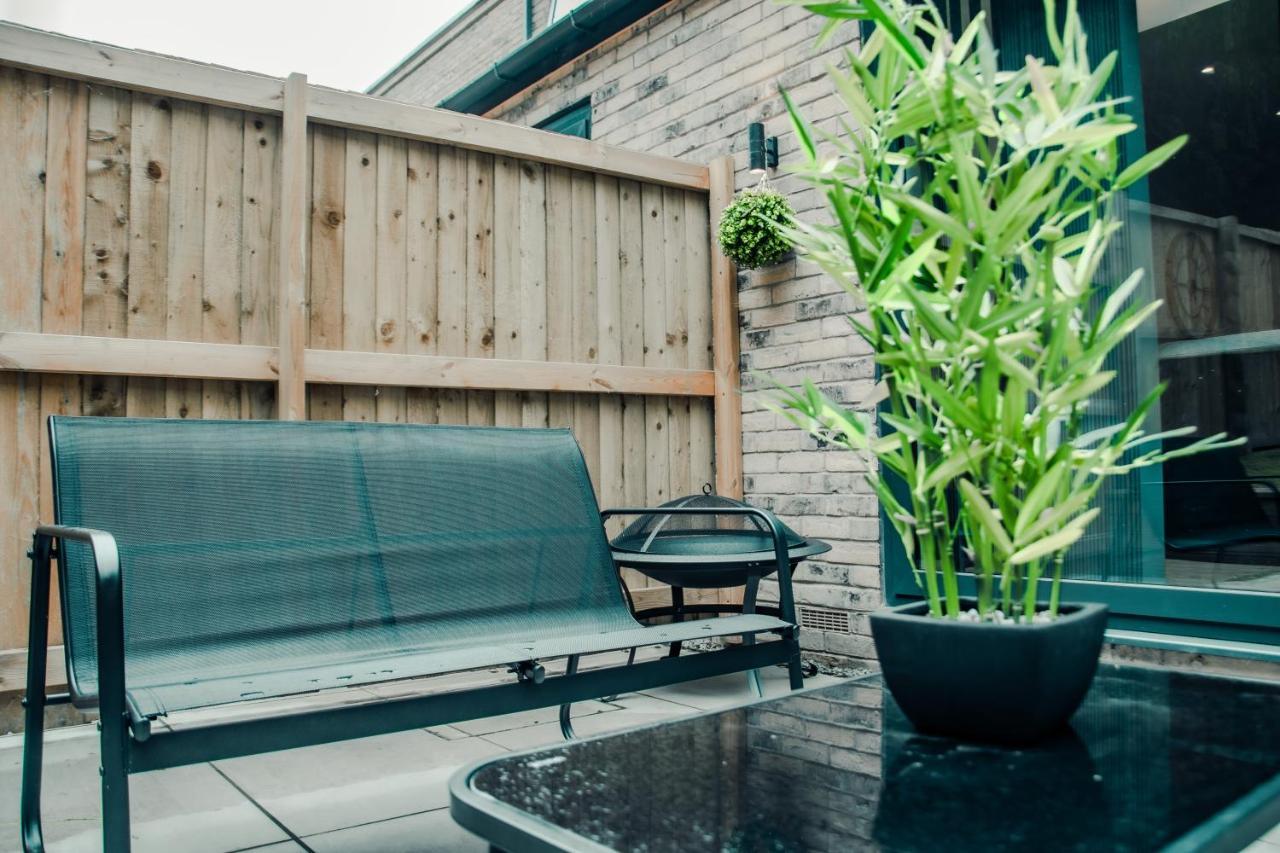 Bv Luxury 3 Bedroom Townhouse At Bed Cliff Oaks