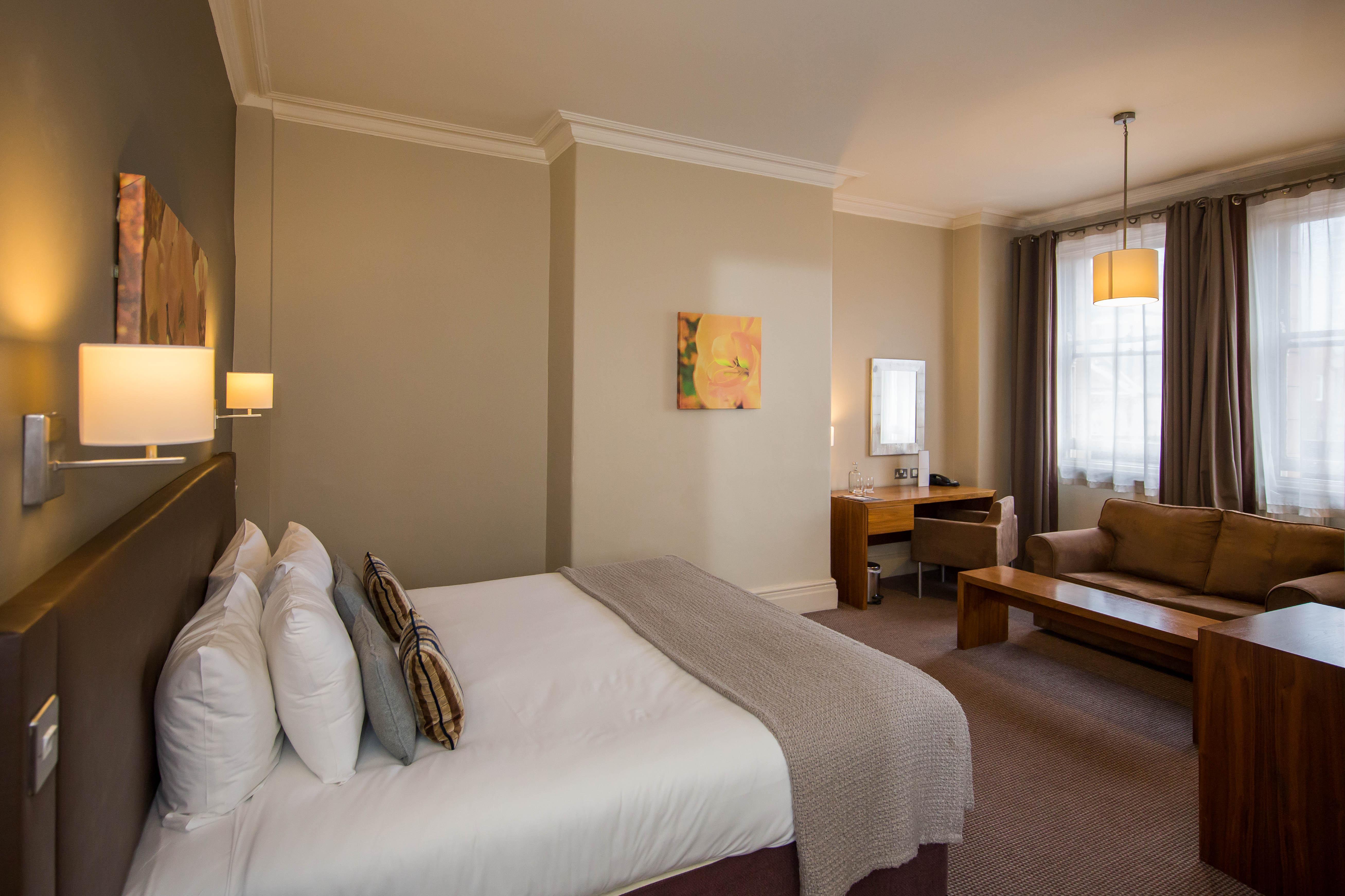 The Met Leeds 4*