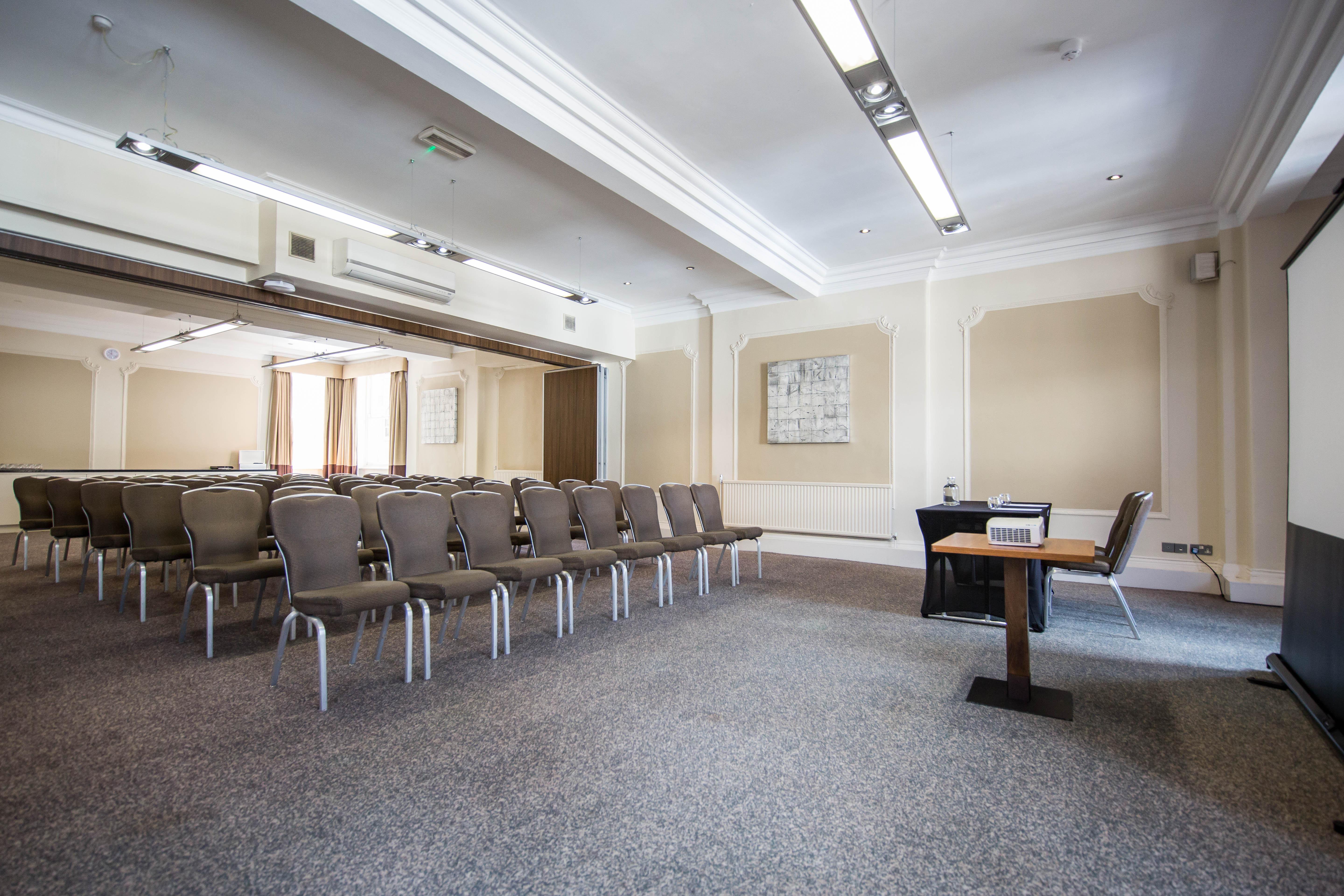 The Met Leeds 4* Leeds (West Yorkshire)