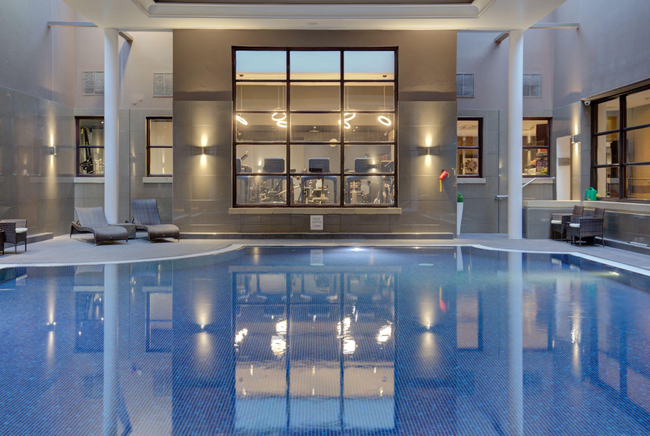 Oulton Hall Hotel, & Golf Hotel Leeds (West Yorkshire)
