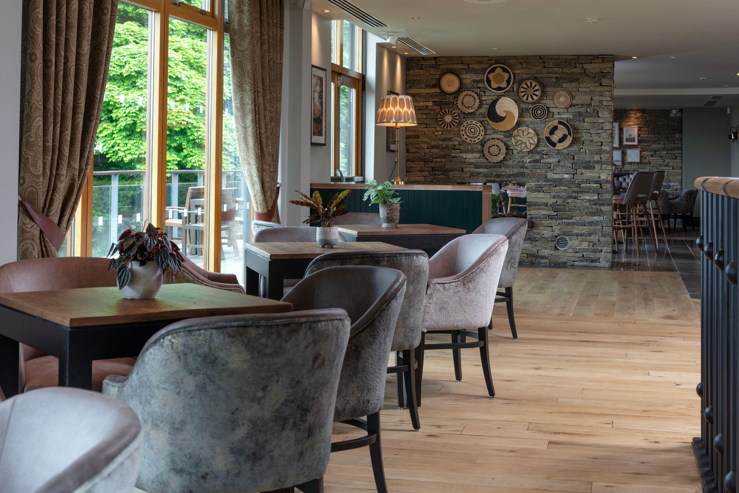 Oulton Hall Hotel, & Golf Hotel Leeds (West Yorkshire)