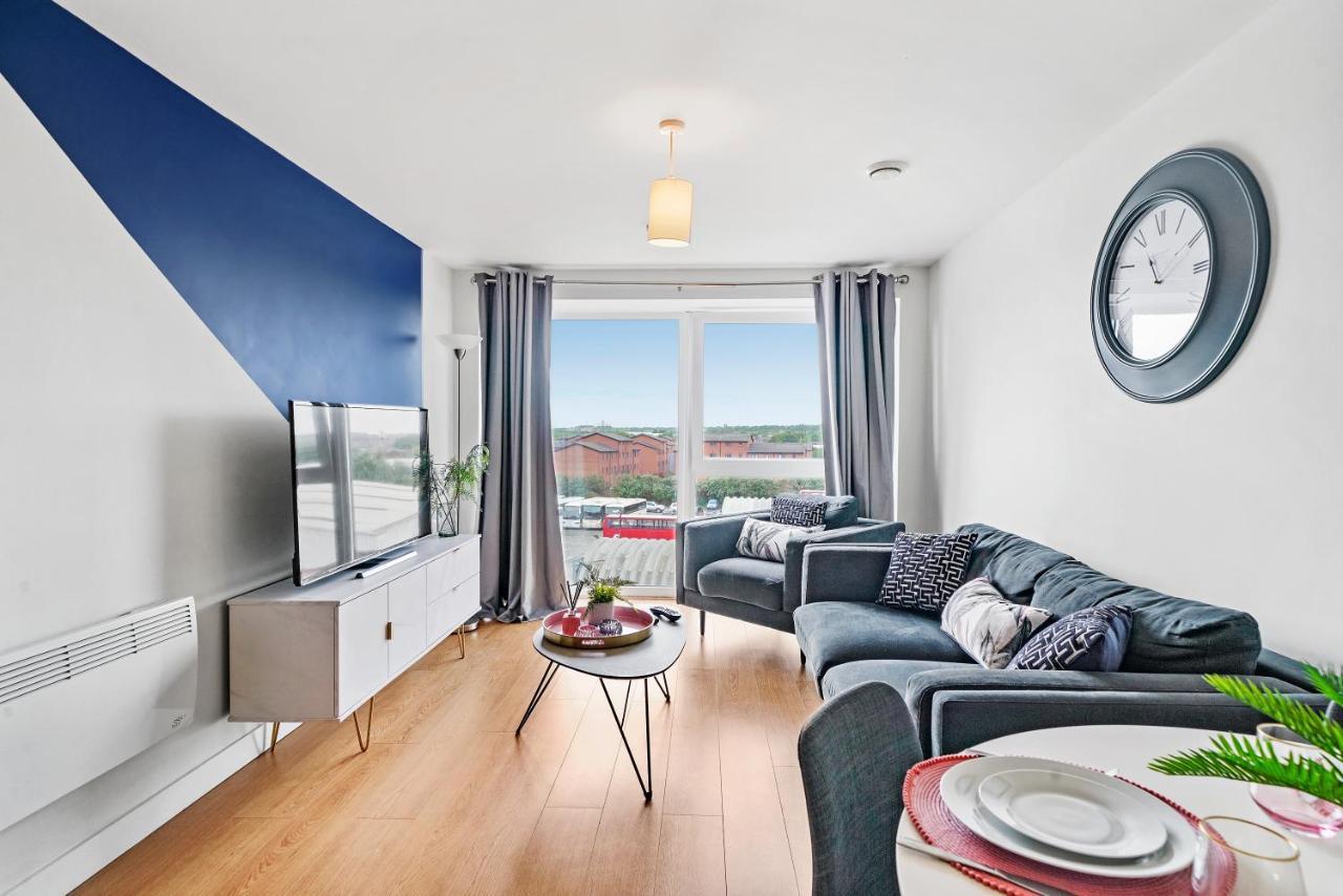 Apartment Stunning 2 Bedroom