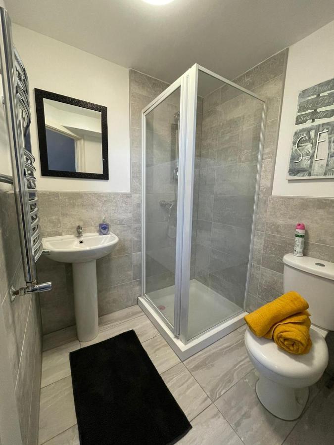 Veronica's Leeds (West Yorkshire)