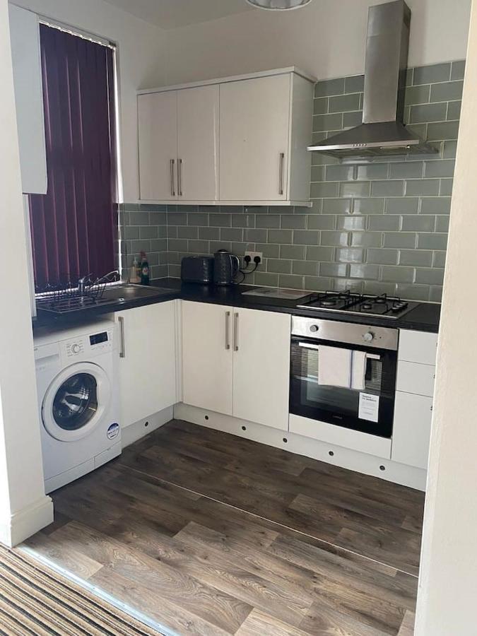 Spacious House With 3 Ensuite Bedrooms In Leeds * Leeds (West Yorkshire)