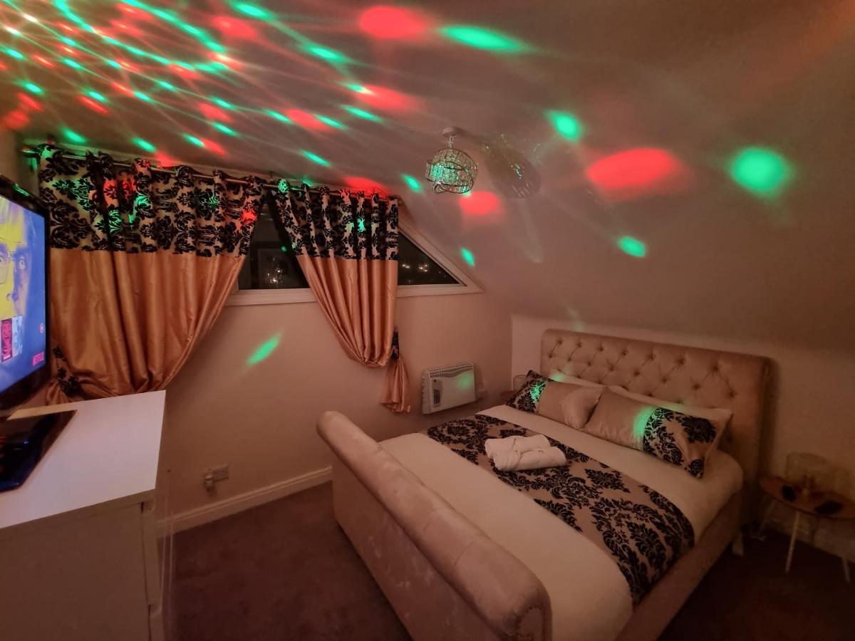 *f43nh* Setup For Your Relaxed & Cosy + Free Parking + Free Fast Wifi * *