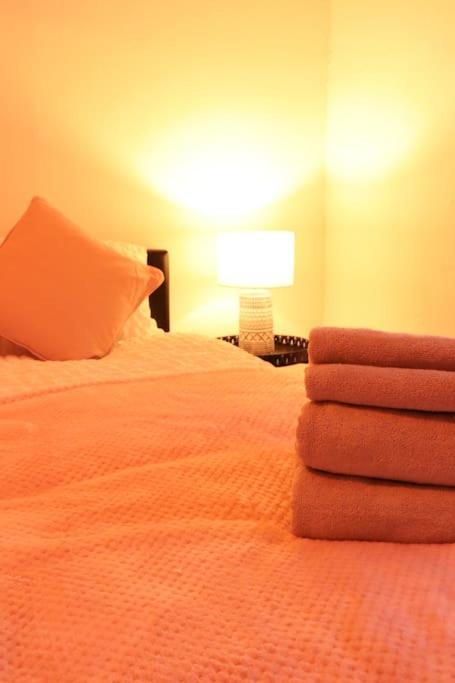 Cozy Family With Free Parking And Wifi