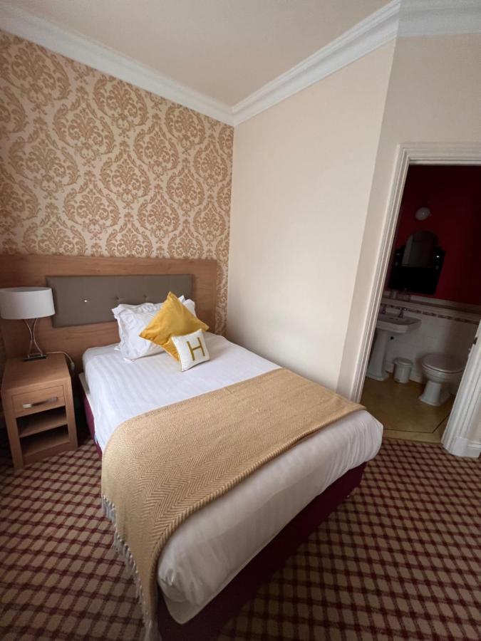 Haley's Leeds (West Yorkshire)