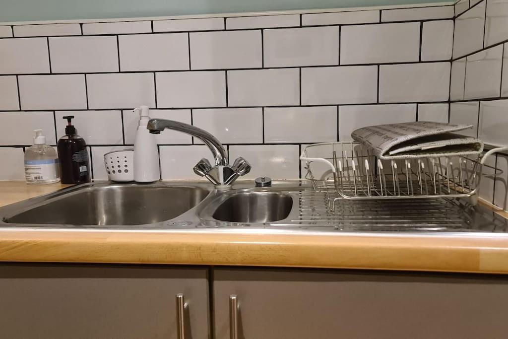 Impressive At Leeds Centre Apartment *