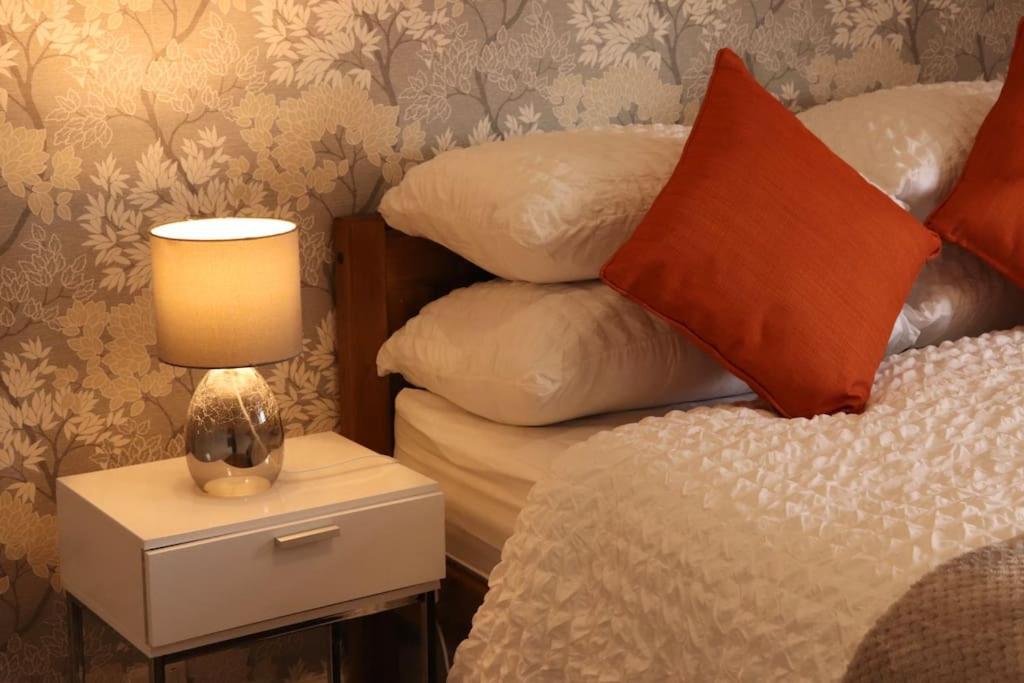 Apartment Beautiful With Free Parking And Wifi