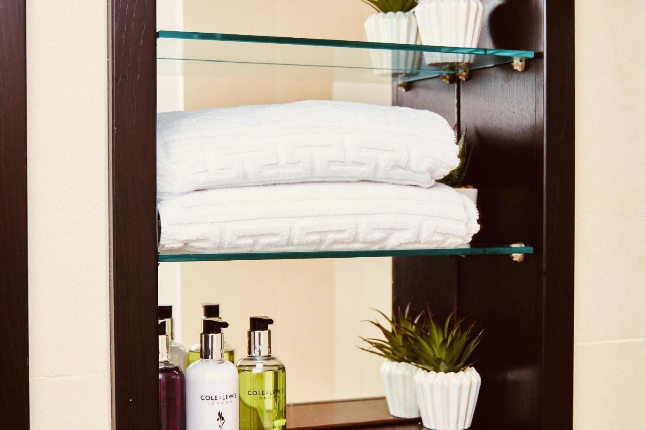 Deluxe Modern Apt&free Parking No Balcony *