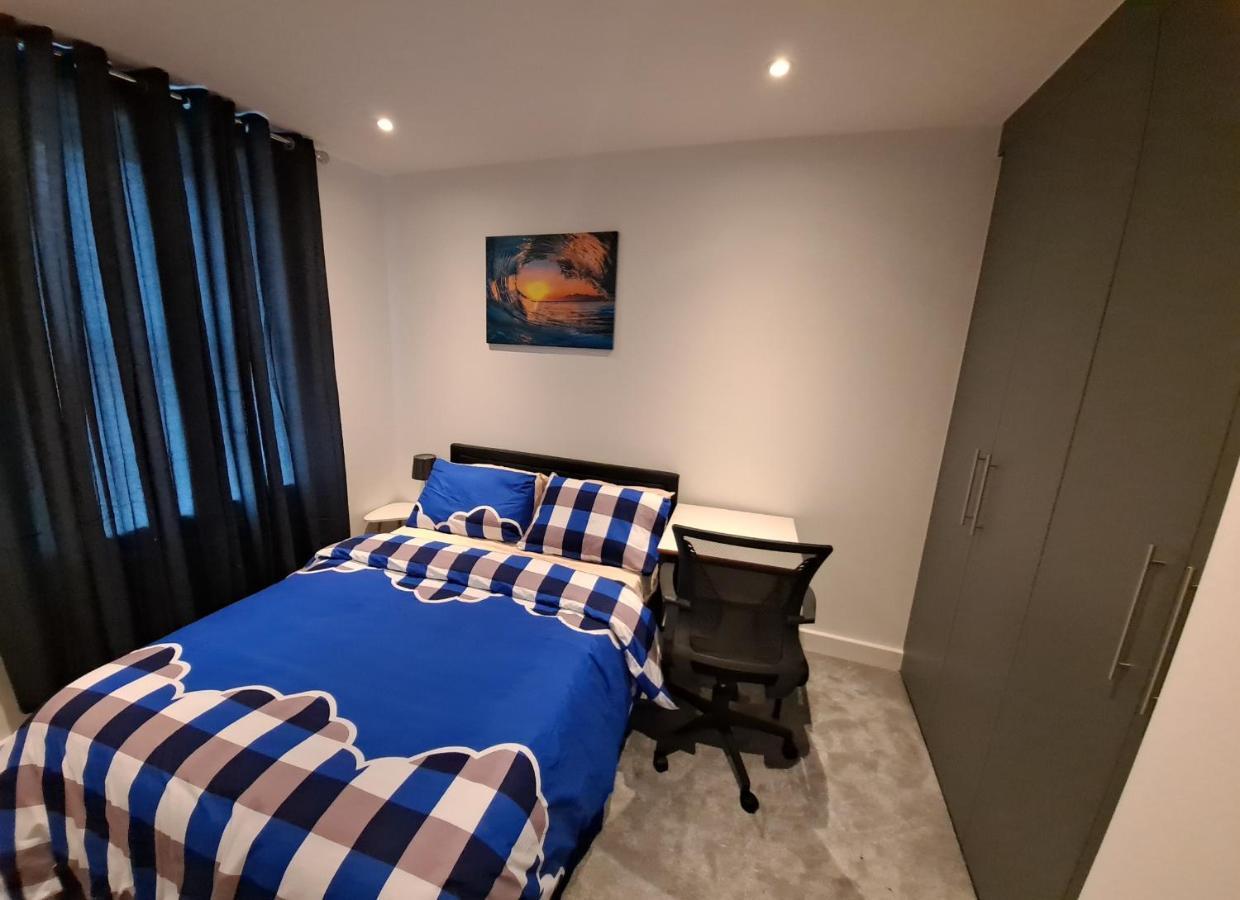 Modern Bedrooms In A House * Leeds (West Yorkshire)