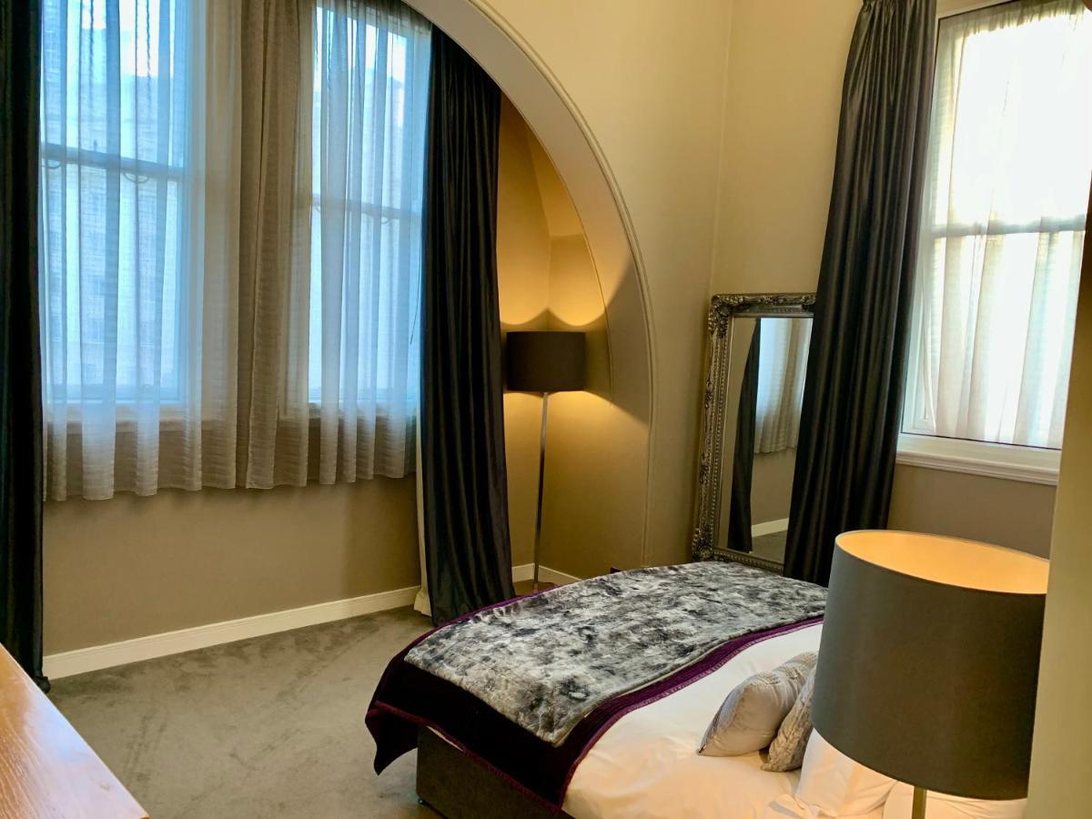 Quebecs Luxury Aparthotel