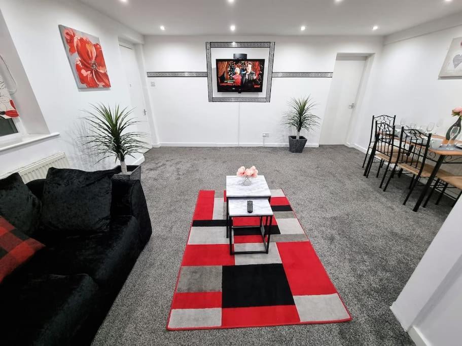 *f1*gh* Setup For Your Relaxed & Amazing + Free Parking + Free Fast Wifi * Leeds (West Yorkshire)