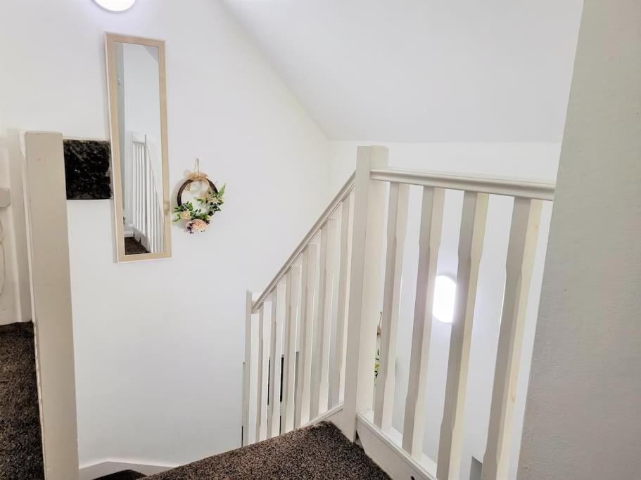 Apartment *f1*gh* Setup For Your Relaxed & Amazing + Free Parking + Free Fast Wifi *