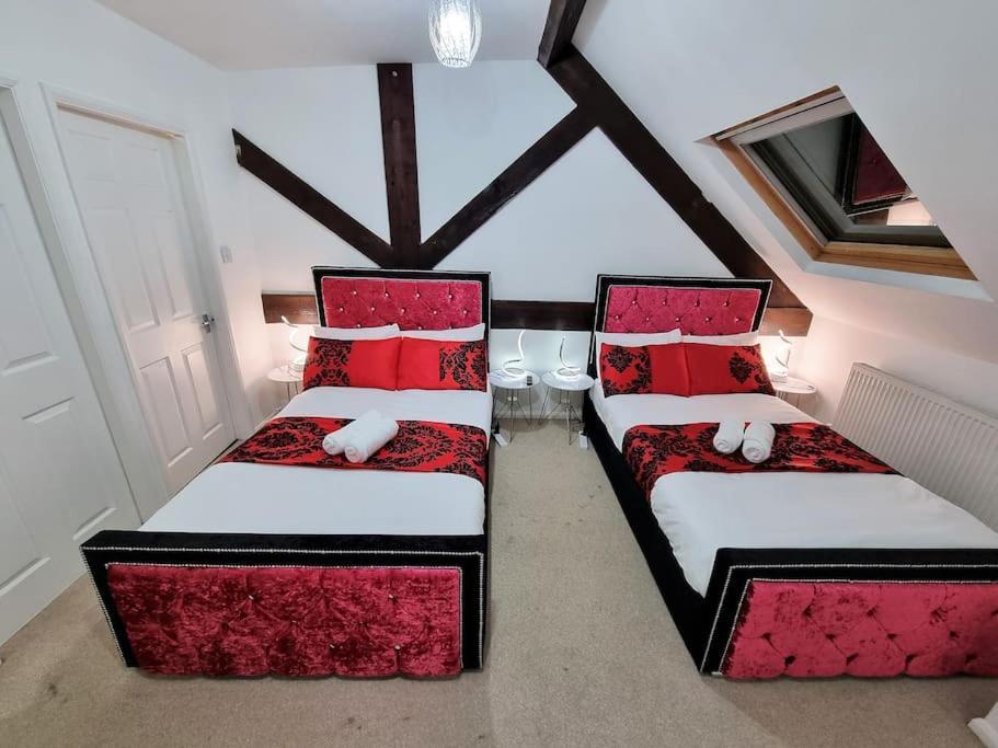 *f1*gh* Setup For Your Relaxed & Amazing + Free Parking + Free Fast Wifi * * Leeds (West Yorkshire)
