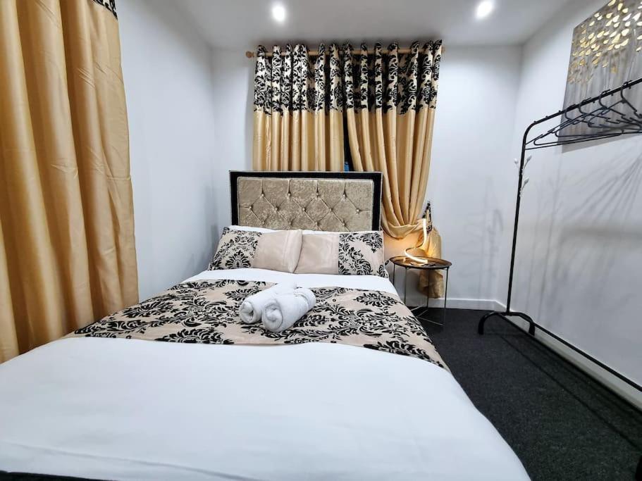 Apartment *f1*gh* Setup For Your Relaxed & Amazing + Free Parking + Free Fast Wifi * *