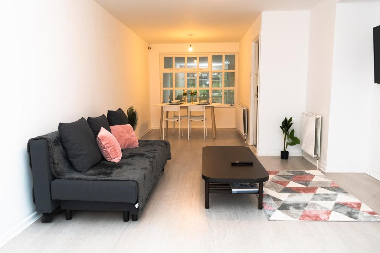 Leeds Lodge Holiday home Leeds (West Yorkshire)