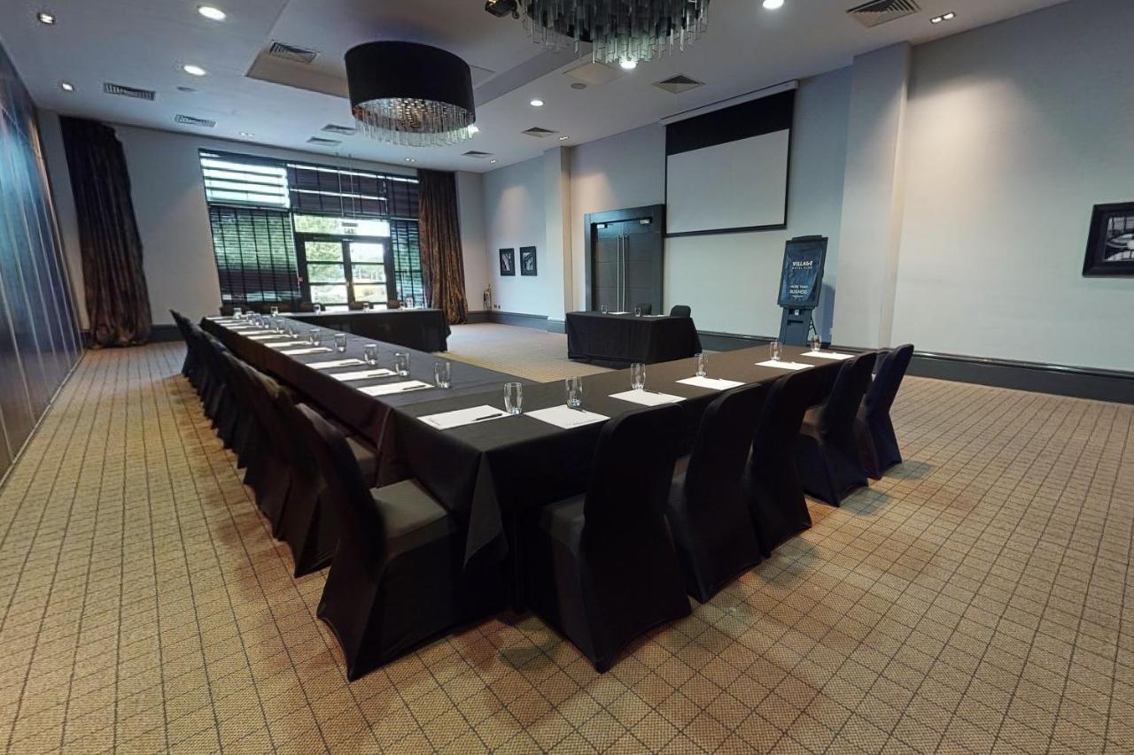 Village Leeds South 4* Leeds (West Yorkshire)