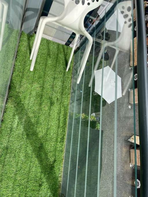 Alluring 2 Bedroom Leeds Centre Apartment- Self Check-in,balconied Apartment Leeds (West Yorkshire)