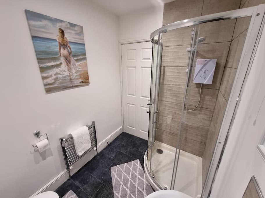 Nc23, Setup For Your Amazing & Relaxed + Free Parking + Free Fast Wifi Holiday home