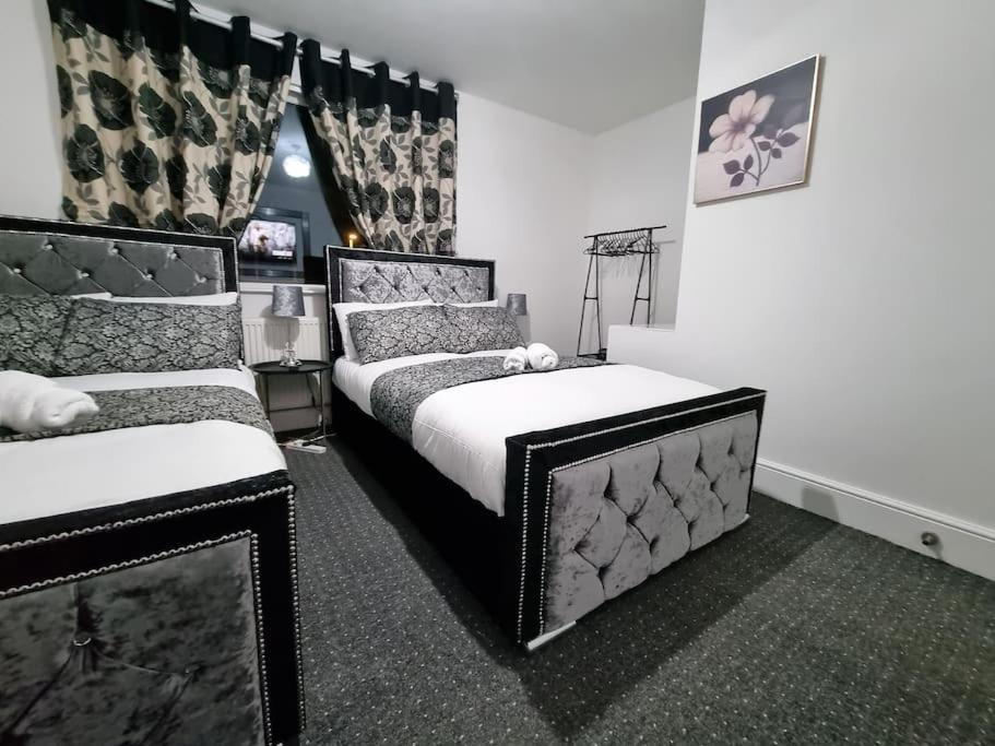 Nc23, Setup For Your Amazing & Relaxed + Free Parking + Free Fast Wifi