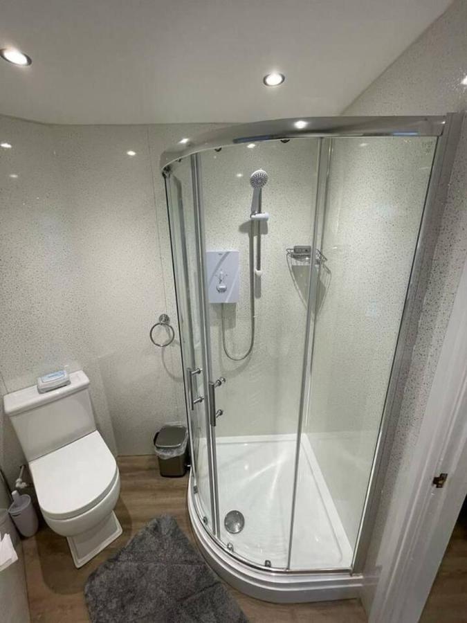 Apartment Modern 1 Bed 10 Mins To Leeds Cent Leeds (West Yorkshire)