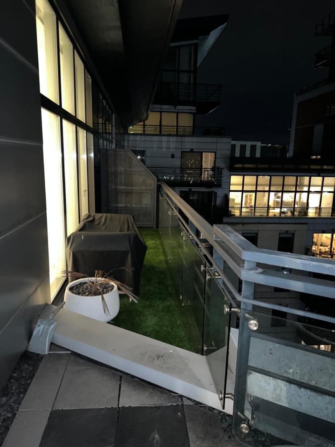 Luxury 2 Bedroom Centre Penthouse Apartment
