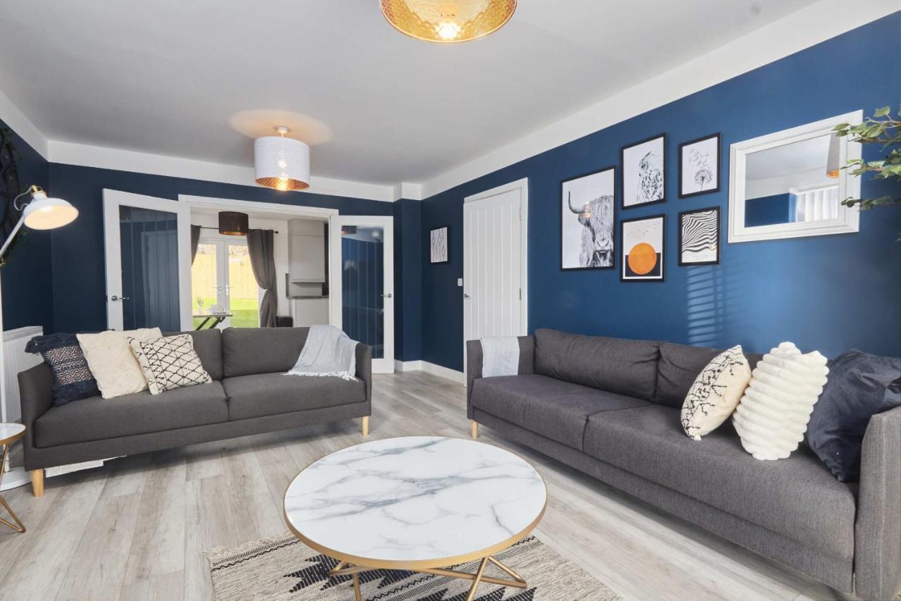 Homebird - The Willows Leeds (West Yorkshire)