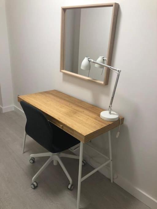 Apartment Stunning In Leeds- Financial District