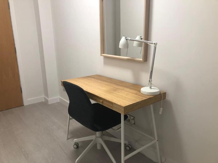 Stunning In Leeds- Financial District Apartment