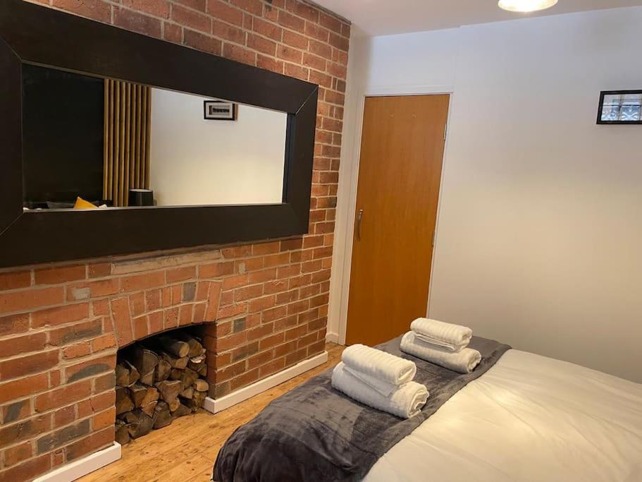 Apartment Stunning One B/r - Centre