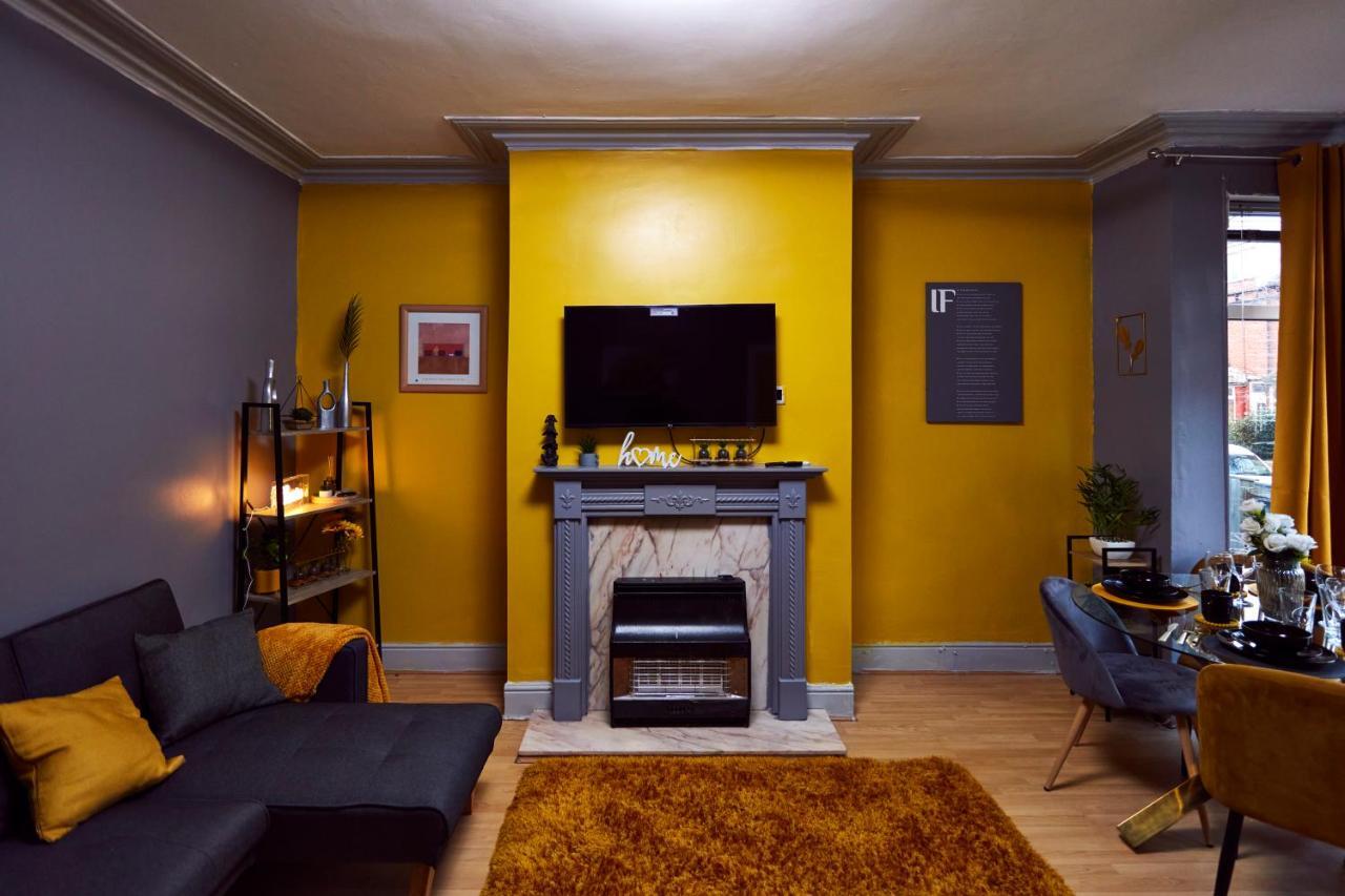 Away From Entire 2 Bedroom House Guest house