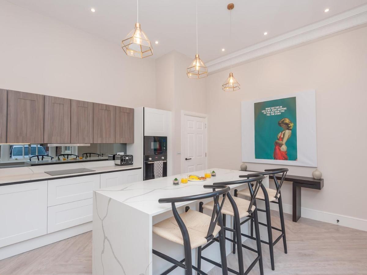 Apartment Luxury Pad Leeds Centre With Hot Tub Pass The Keys Leeds (West Yorkshire)