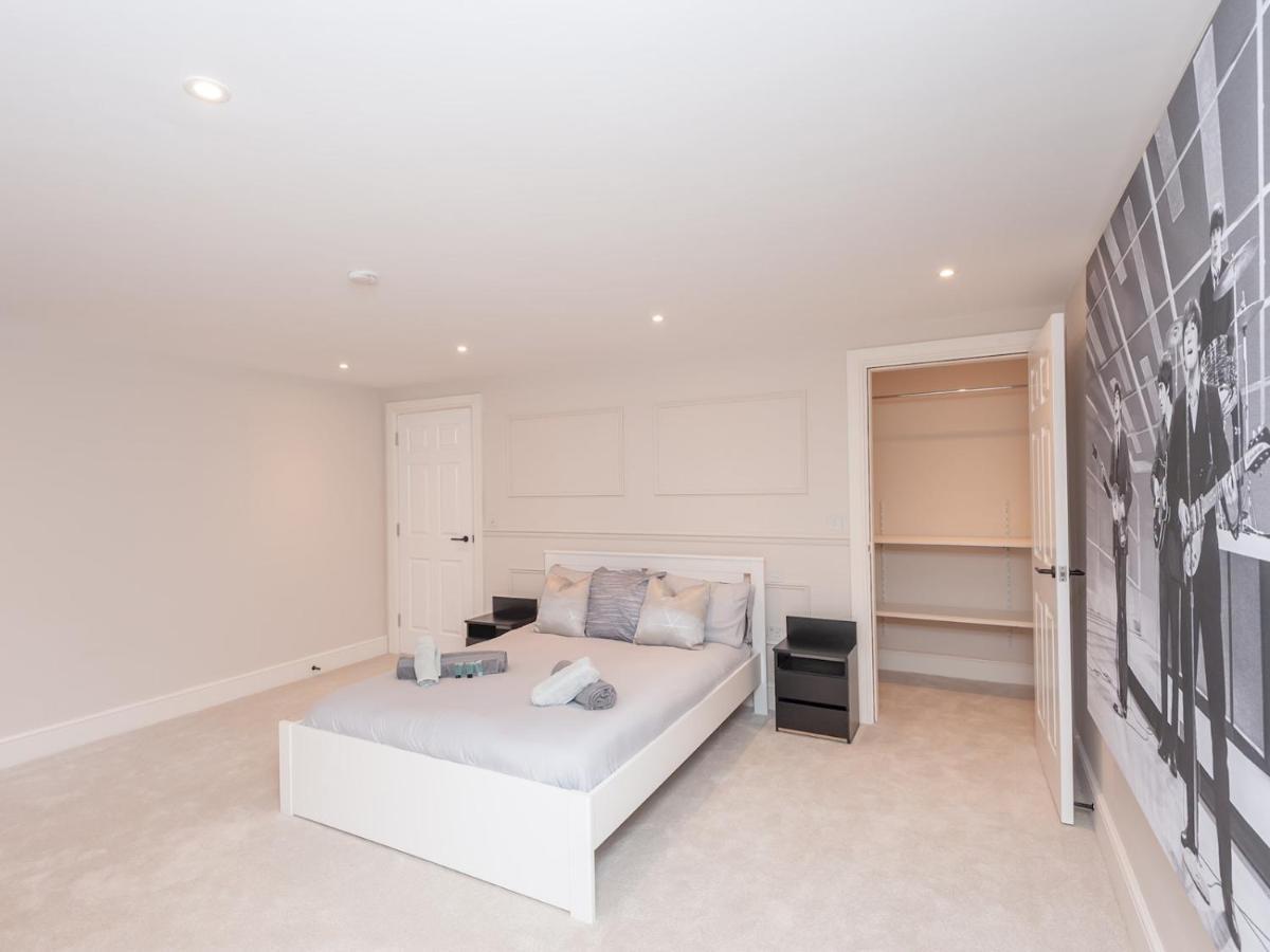 Luxury Pad Leeds Centre With Hot Tub Pass The Keys Apartment Leeds (West Yorkshire)